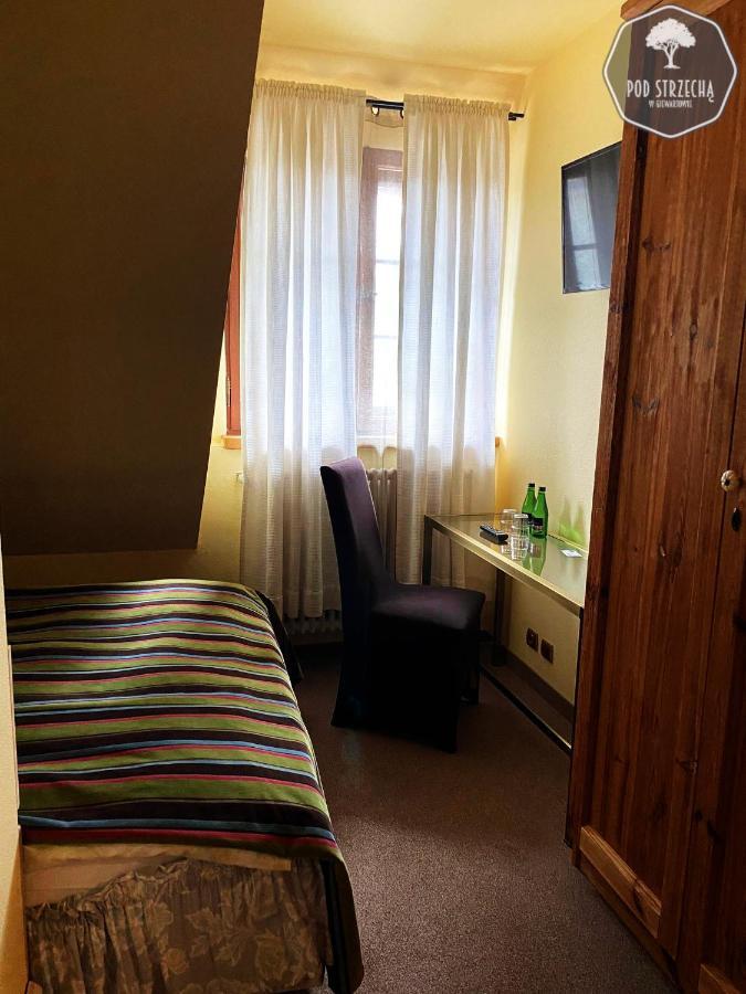 Dom Wypoczynkowy "Pod Strzecha" W Giewartowie Bagian luar foto