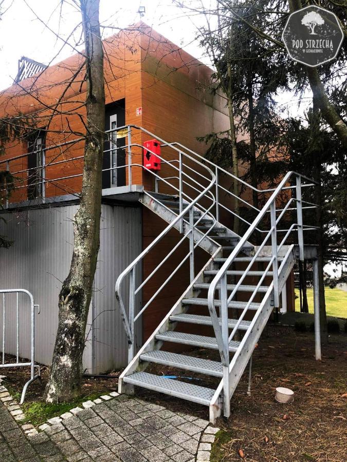 Dom Wypoczynkowy "Pod Strzecha" W Giewartowie Bagian luar foto